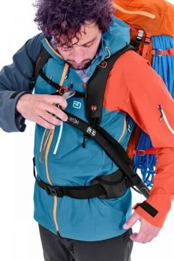 Ortovox Peak Light 30 S Zaino Alpinismo Donna -Negozio al dettaglio Motican high alpine peak light 32 46253 035da0925858926 1200x2000 min