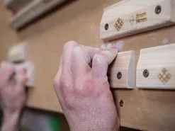 Lattice Training Micros Holds 6 Micro Tacche Allenamento Arrampicata -Negozio al dettaglio Motican micros 76